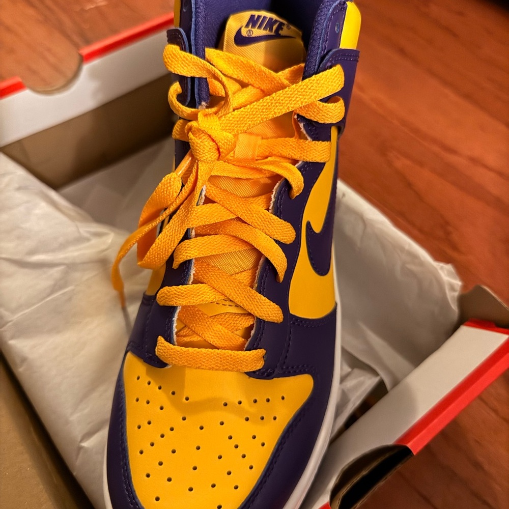 Nike Dunk High Kids Sneakers - Purple & Gold